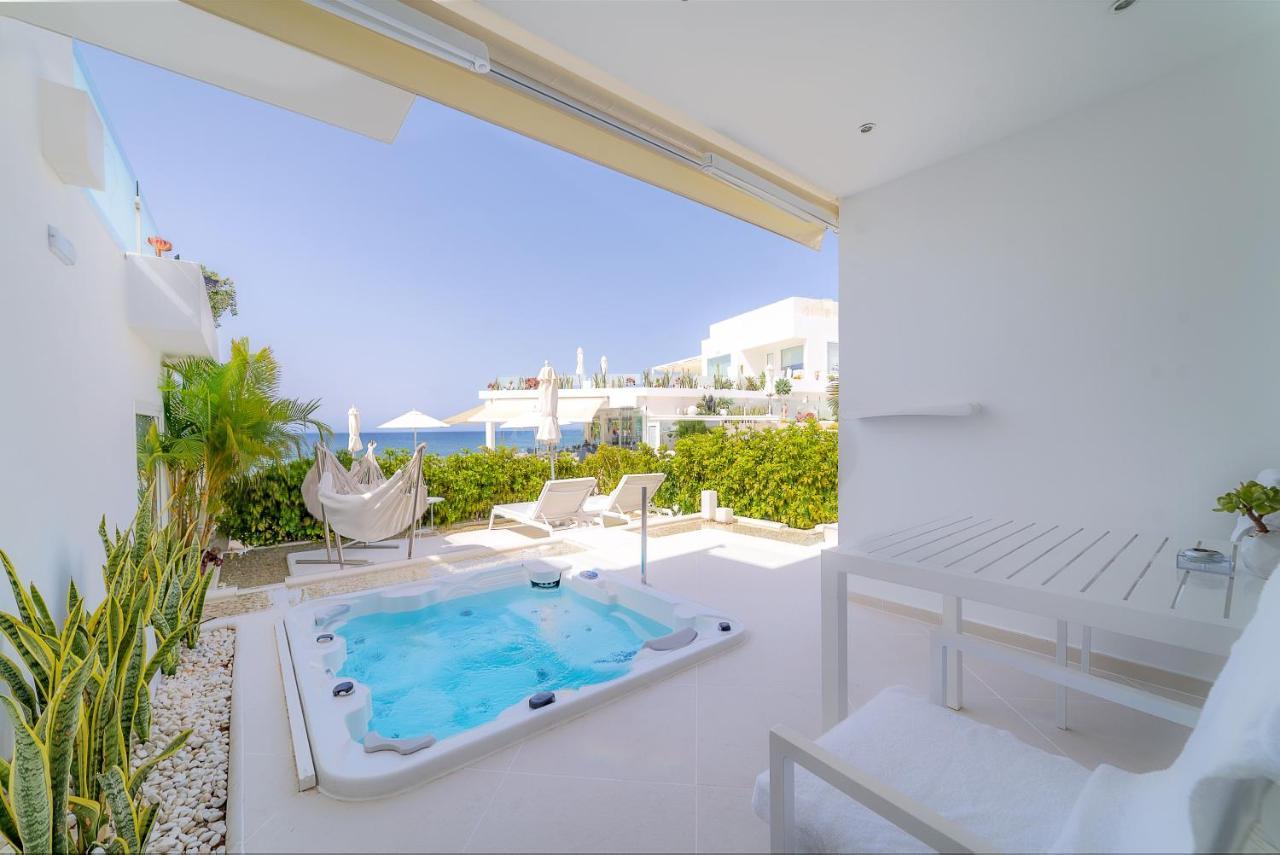 Master Suite mit 2 Schlafzimmern, Whirlpool und Meerblick