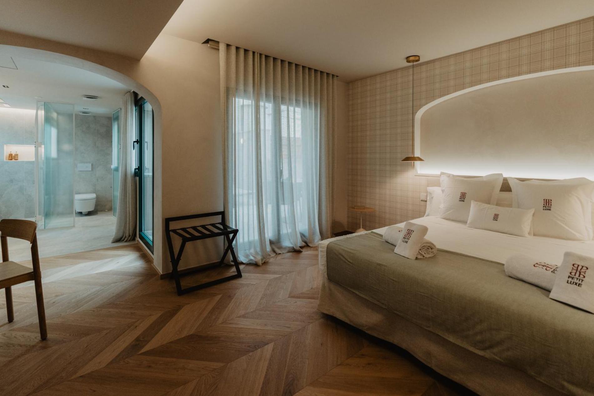 Junior Suite with Terrace,1559244634:JPEG