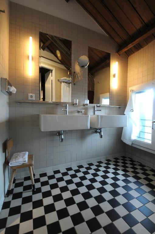 Luxury Suite View,699873766:JPEG